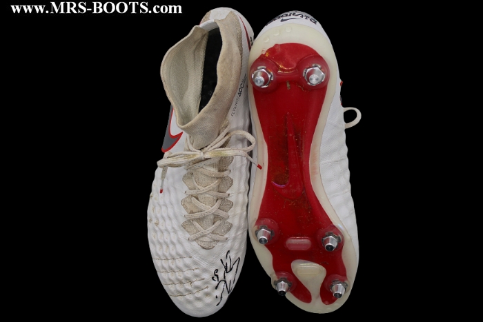 LEONARDO BONUCCI NIKE MATCH WORN BOOTS